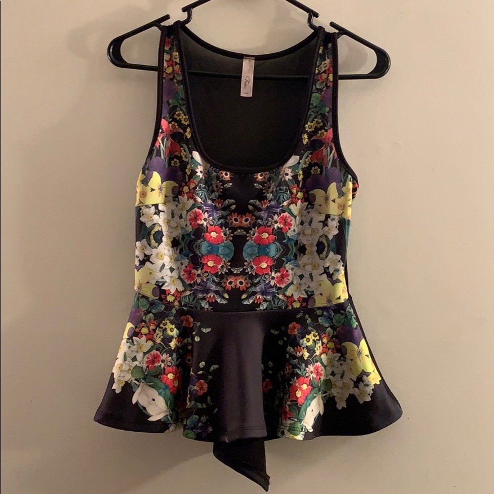 Boutique. Floral Peplum Top. Size: Small